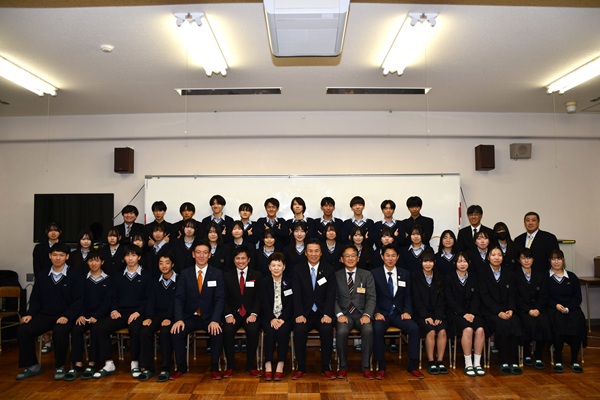 滋賀県議会ナビ甲西高等学校画像